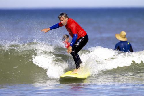 Ulmo-Surf-School-adulte-vacances