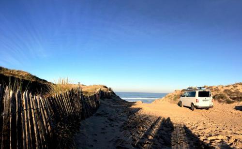 camion-ulmo-surf-school