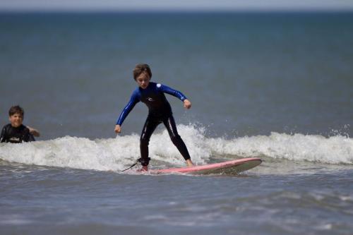 cours-surf-ulmo-surf-school