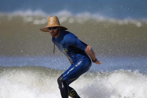 peter-koster-moniteur-ecole-surf-ulmo-soulac
