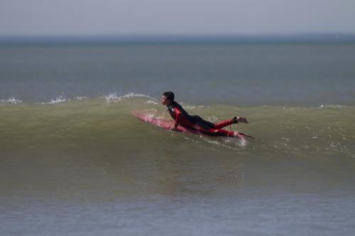 vague-surf-ecole-ulmo-soulac